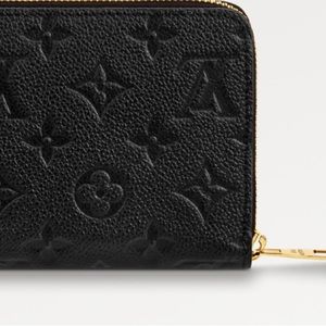 Louis Vuitton Zippy Wallet
